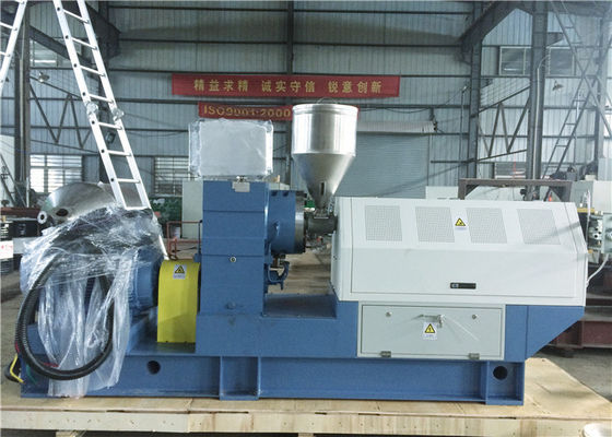 中国 45mmの単一ねじ高出力PPのPEのフィルムのリサイクルのためのプラスチック放出機械 サプライヤー